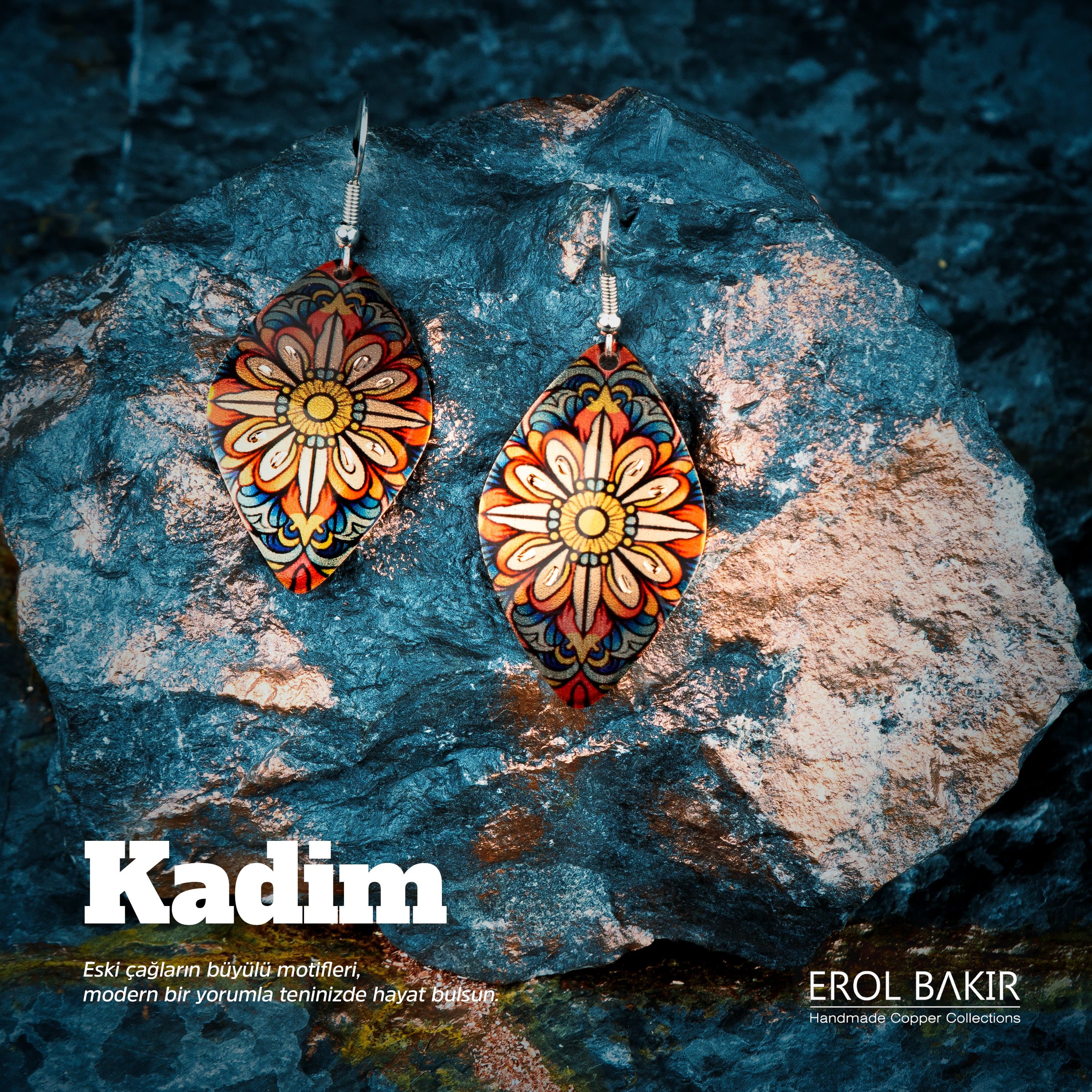 Kadim Altın Desenli Bakır Küpe